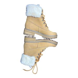 Timberland Tan Lace Up Boots with White Fur